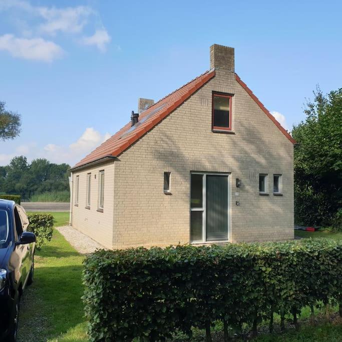 Gezellige Vakantiewoning Aan Het Water In Ewijk - Recreational Only No Workers エクステリア 写真
