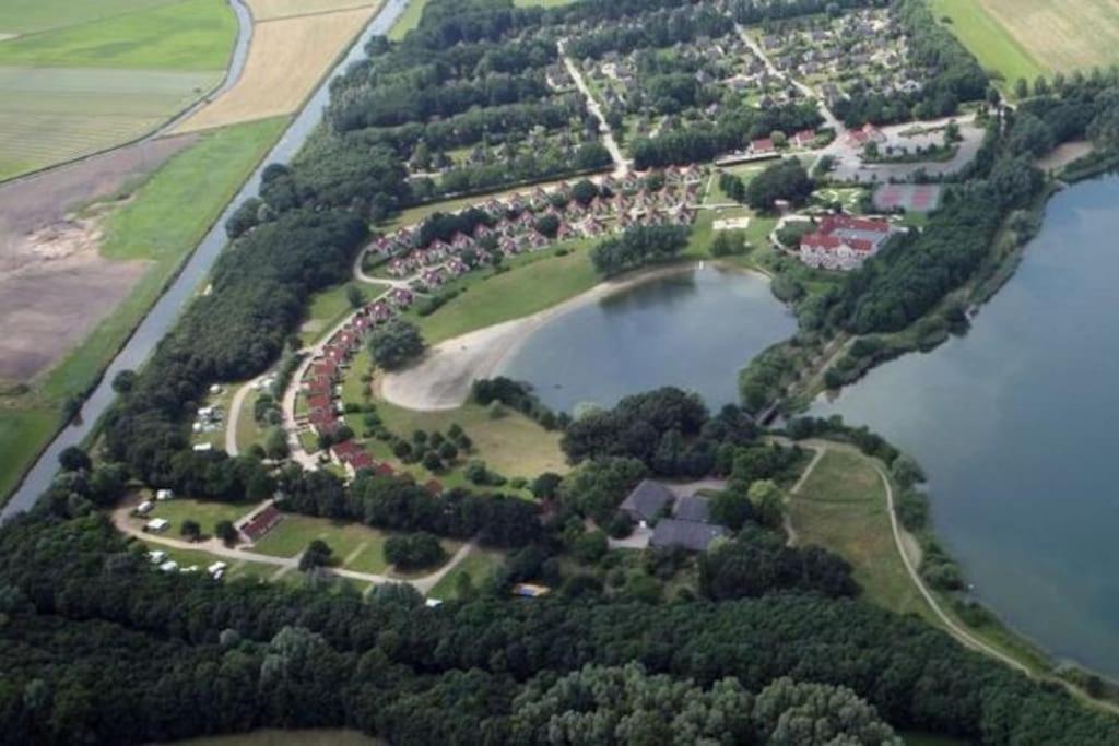 Gezellige Vakantiewoning Aan Het Water In Ewijk - Recreational Only No Workers エクステリア 写真
