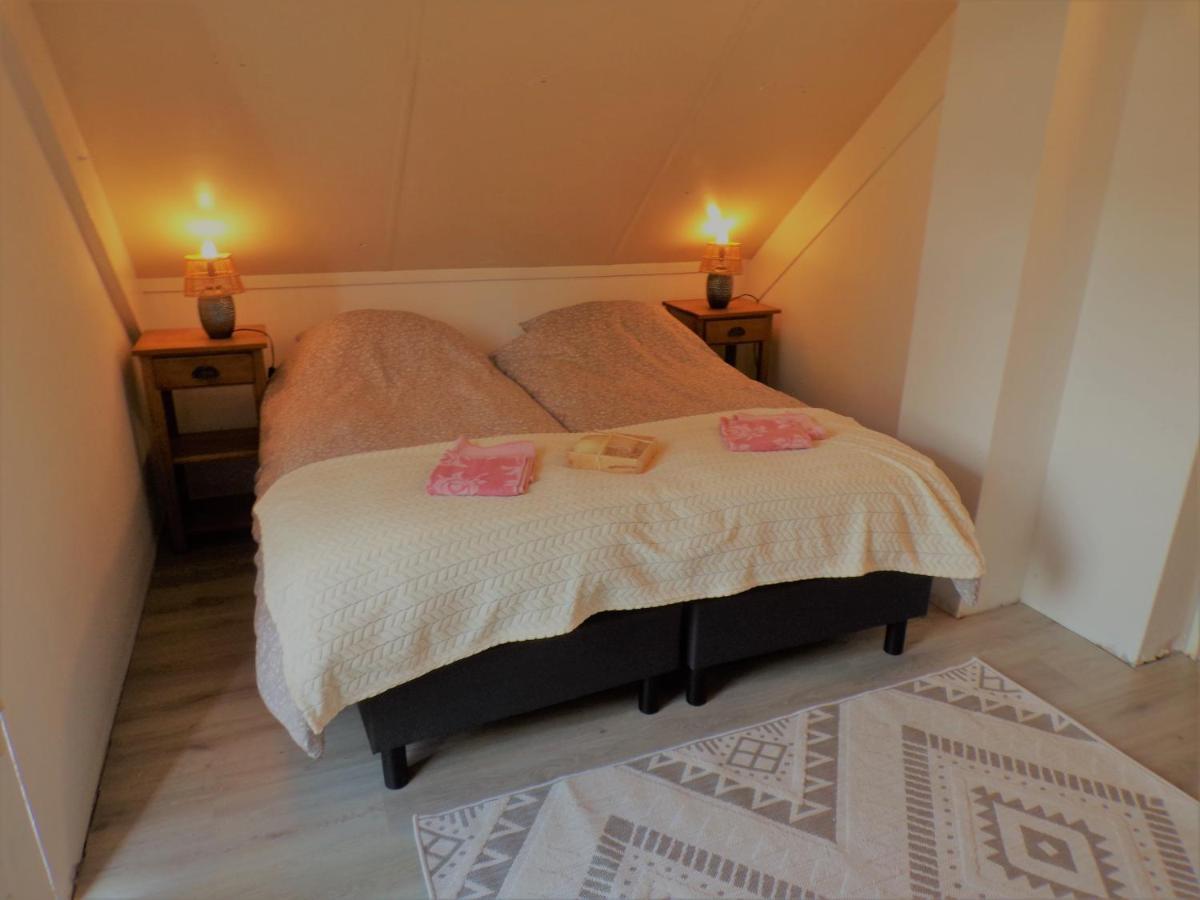 Gezellige Vakantiewoning Aan Het Water In Ewijk - Recreational Only No Workers エクステリア 写真