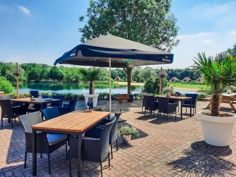 Gezellige Vakantiewoning Aan Het Water In Ewijk - Recreational Only No Workers エクステリア 写真
