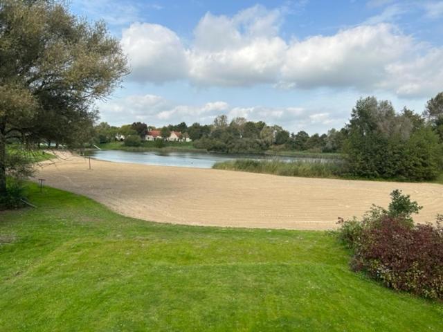 Gezellige Vakantiewoning Aan Het Water In Ewijk - Recreational Only No Workers エクステリア 写真