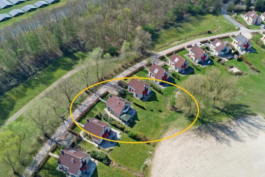 Gezellige Vakantiewoning Aan Het Water In Ewijk - Recreational Only No Workers エクステリア 写真